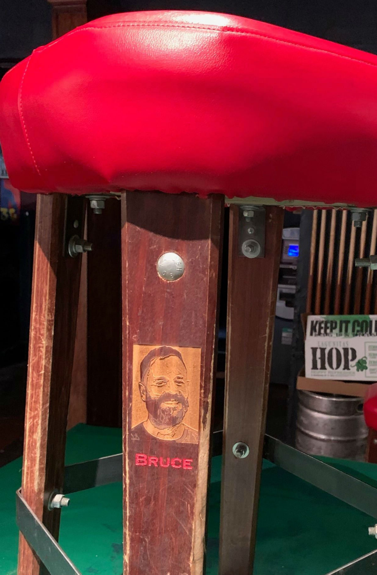 Lond Star Saloon bar stool