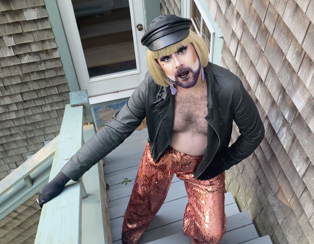 Drag performer Melissabeth